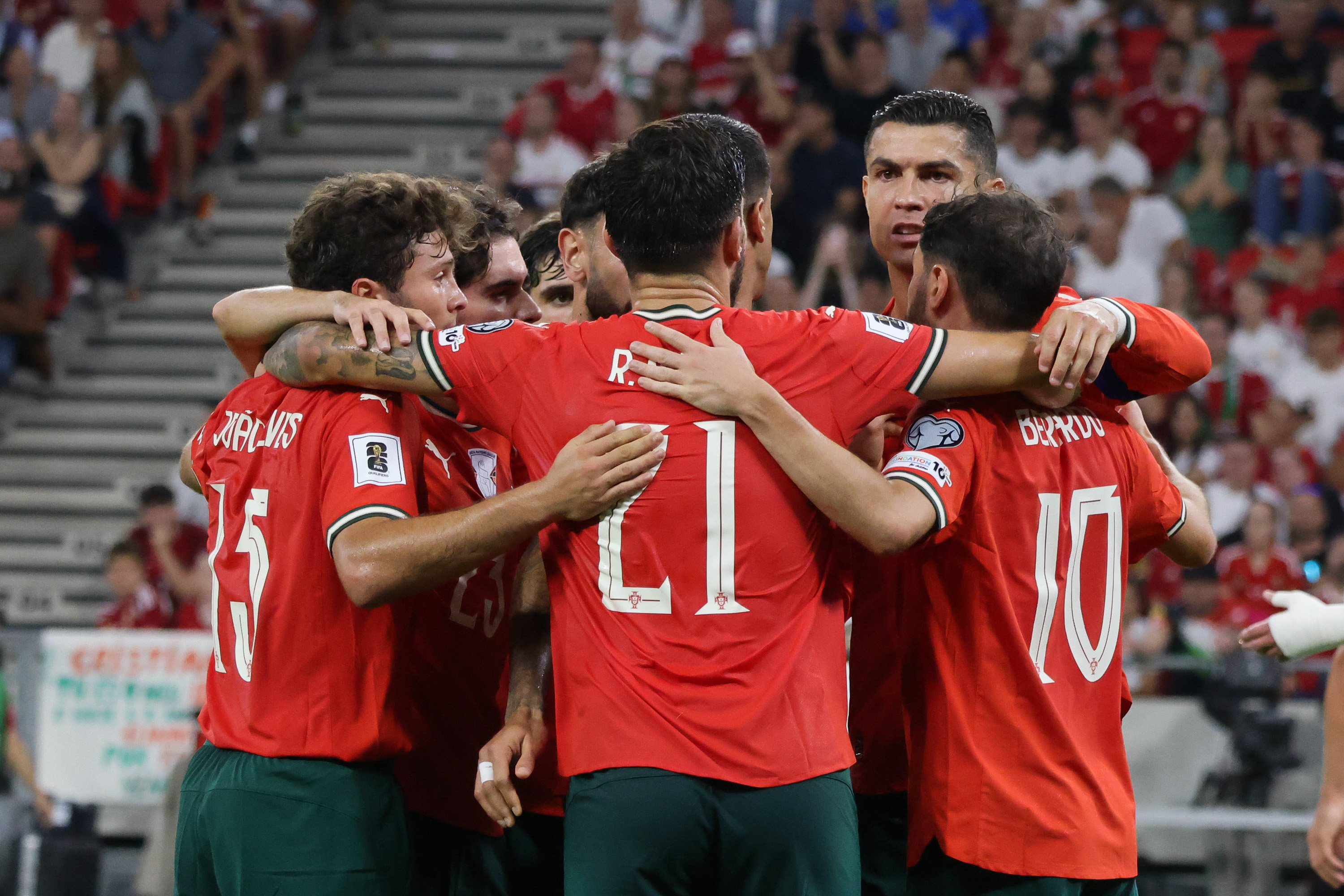 欧洲国家足球选拔赛最新报道：葡萄牙队掀起翻盘风暴的简单介绍